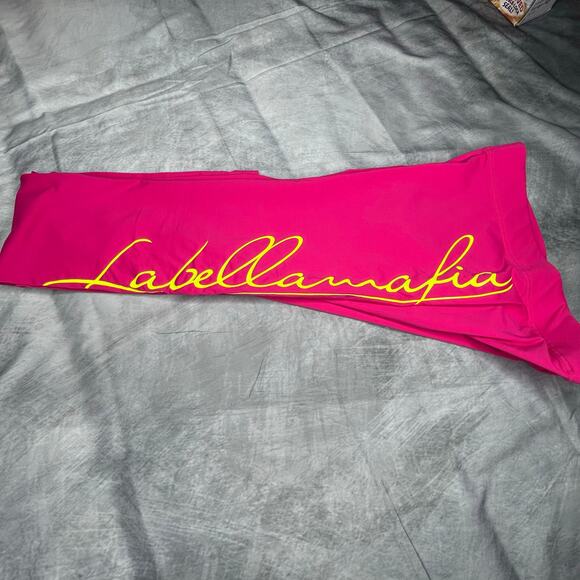 NEW La Bella Mafia Leggings Women S Bright Pink Pro Athlete Logo in Yellow - Picture 5 of 9